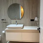 Aparthotel Mario Radhimë